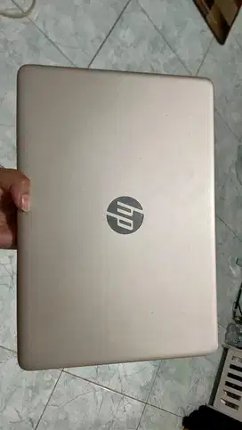 LAPTOP HP BEKAS SEPERTI BARU