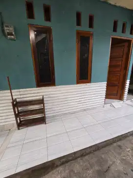 DIKONTRAKAN 3 PETAK DI CIMANGGIS DEPOK STRATEGIS MURAH