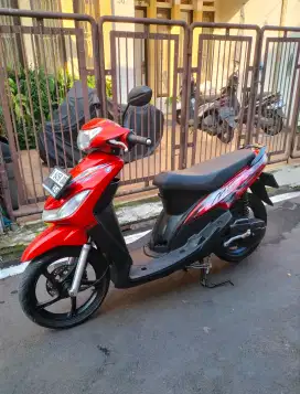 Yamaha Mio Sporty (Garnish) 115 CW 2011 Mulus Murah Lkp Pajak Panjang