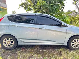 Hyundai Grand Avega 2011 Bensin
