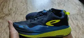 Sepatu Nine ten 910 ultra ekiden 1.0 Ukuran 45