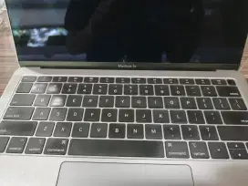 Laptop Macbook Air 2018 (Bekasi Garansi 1Tahun)