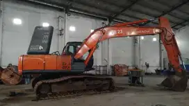 Dijual Hitachi zaxis 210F tahun 2012