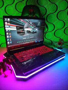 Laptop MSI GF65 Thin 10UE EVOLVE THIN LIKE NEW [RAM 16GB/SSD 512GB]