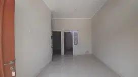 Dijual rumah siap huni di komplek cluster arcamanik