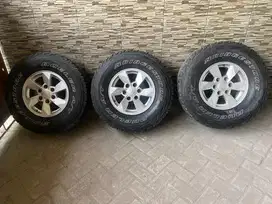 Velg ori triton + ban AT