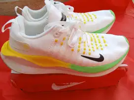 Sepatu Baru Nike Running