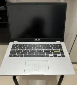 Di Jual Laptop Asus E410MA - VIPS452
