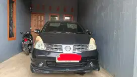 Grand Livina XV 2010 MATIC