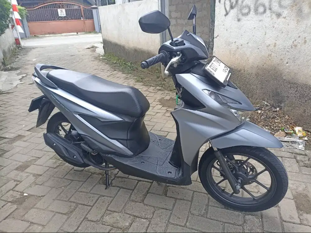 Honda BEAT Deluxe 2024 Low Km - Maulana Motor