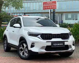 LIKE NEW LOW KM KIA SONET 1.5L AT PREMIER 2022