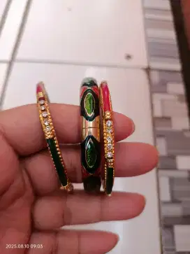Gelang Aksesoris Wanita Cantik