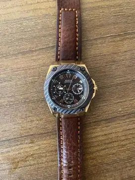 Jam Tangan Pria Guess W1058 Legacy