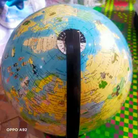 Peta bola donia ukuran 32cm