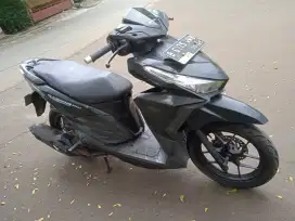 HONDA VARIO 150 CBS ISS 2015 B TANGSEL