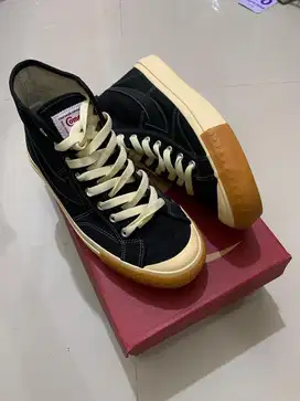 Sepatu Compass Gazelle Hi Ukuran 40 Original