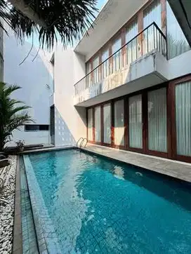 KEMANG TOWNHOUSE MODERN TROPICAL  LUXURY POOL BEST PRICE