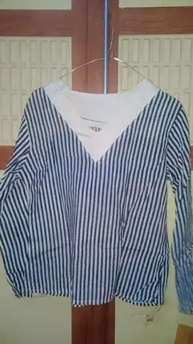 Baju kaos wanita