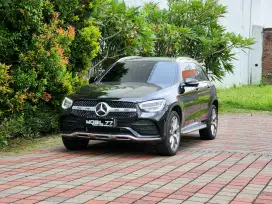 Mercedes Benz Merc GLC200 odo20rb Tahun 2021 nik 2020