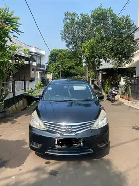 jual mobil grand livina 2018 AT
