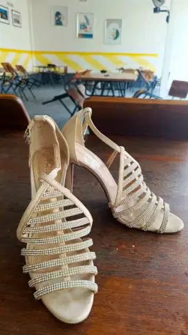 Heels SCHUTZ 38 cream