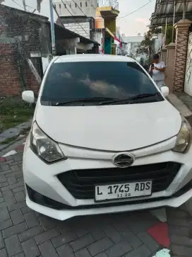 DAIHATSU SIGRA 2018 X MT