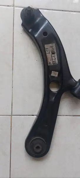 Lower arm Ertiga 2016