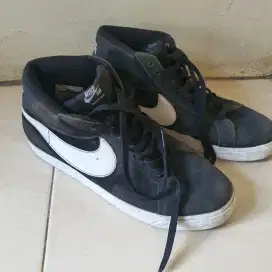 Nike Blazer Mid
