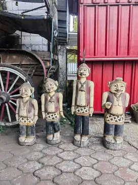 Patung Punokawan Ukuran Besar