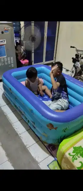 Kolam renang anak