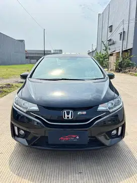Honda Jazz 1.5 RS CVT 2015 Automatic ( Hitam Metalik )