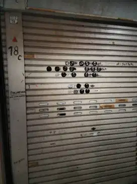 Dijual kios di tanah Abang blok b