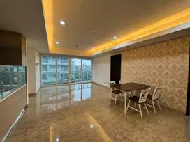 MURAH DIJUAL CEPAT! Apartemen Royale Springhill Kemayoran 2+1 KM 121m2