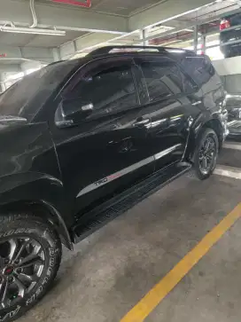 Fortuner 2.7 G Automatic Luxury Bensin 2015