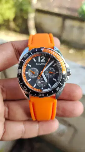JAM TANGAN NAUTICA A09908G