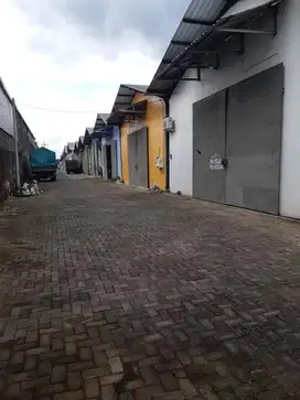Dijual Murah Gudang Ampeldento Pakis Malang