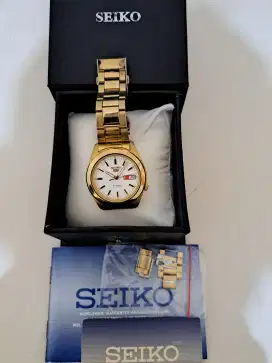 Seiko 5 automatic kinetik
