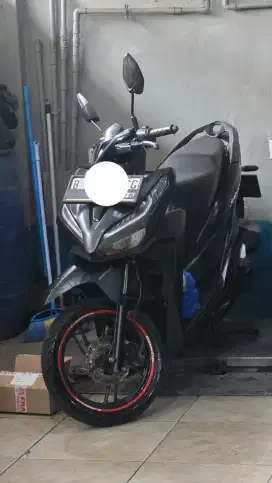 DI JUAL CEPAT all new vario 150 cbs iss 2018