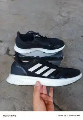 ADIDAS RUNNING SPORT