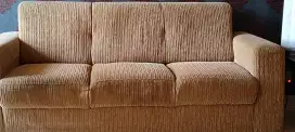 SOFA KAIN BLUDRU