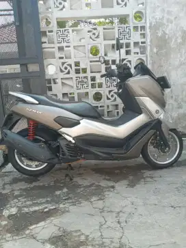 Nmax 2015 plat A