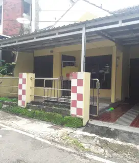 RUMAH DI TAMAN KRADENAN ASRI SUKOREJO GUNUNGPATI SEMARANG