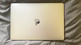 Apple Macbook Pro 2019 13 Inch 2.4 GHz Core i5 RAM 8 GB SSD 256 GB
