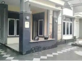 SEWA RUMAH BANDUNG
