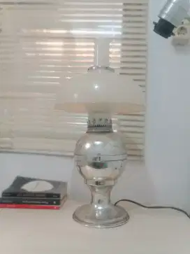 Lampu sudut / meja JADUL
