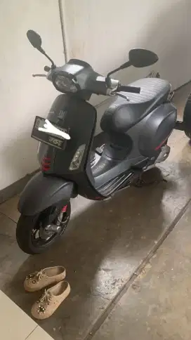 Sprint S 2023 Titanium