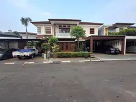 Disewakan Rumah Bagus Siap Huni di Senayan Bintaro -el