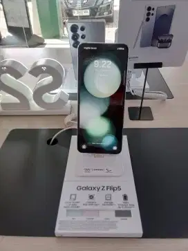 CREDIT HANDPHONE SAMSUNG Z FLIP5 8/512
