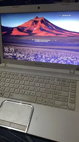 Laptop Toshiba L840 core i3