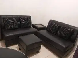 Jual cepat preloved bundle sofa+meja makan area kebon jeruk jakbar